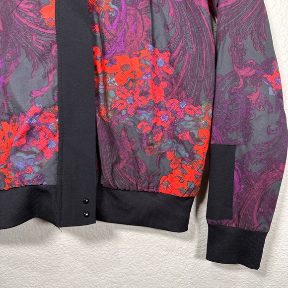 Fabletics Floral Patterned Women's Jacket Medium - Picture 3 of 8